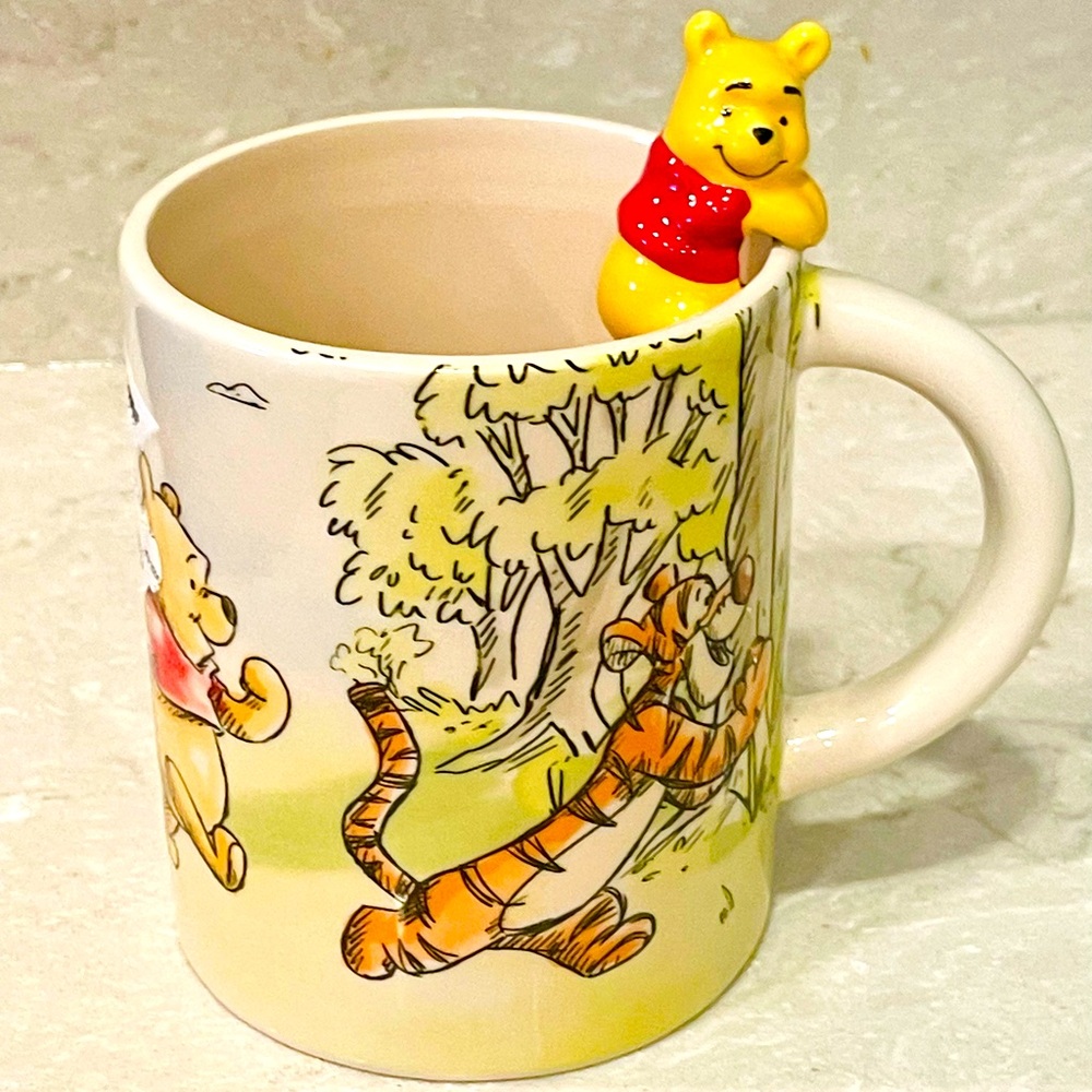 New Disney Winnie the Pooh and friends coffee Mug, Great gift for Disney fans!